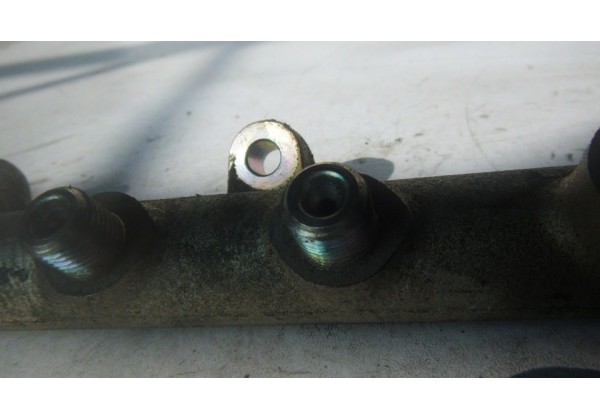 Паливна рампа BOSCH Renault Espace IV, Master II, Laguna II, Trafic II 2.2, 2.5 dci, 0445214025, 8200023961